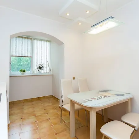 Vip Apartament Minsk-arena * Мінськ