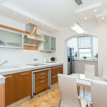 Vip Apartament Minsk-arena * Мінськ